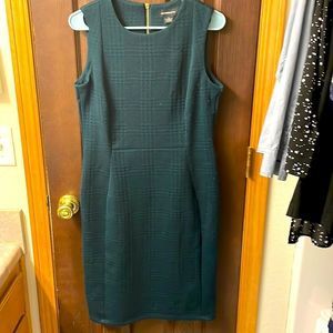 🍾🎄🎅Vintage Liz Claiborne size 6 dress. Perfect for all the holiday parties!